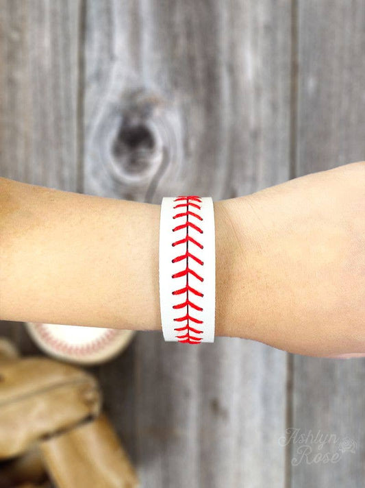 It's All About The Base White Red Baseball Snap Bracelet: White / One Size