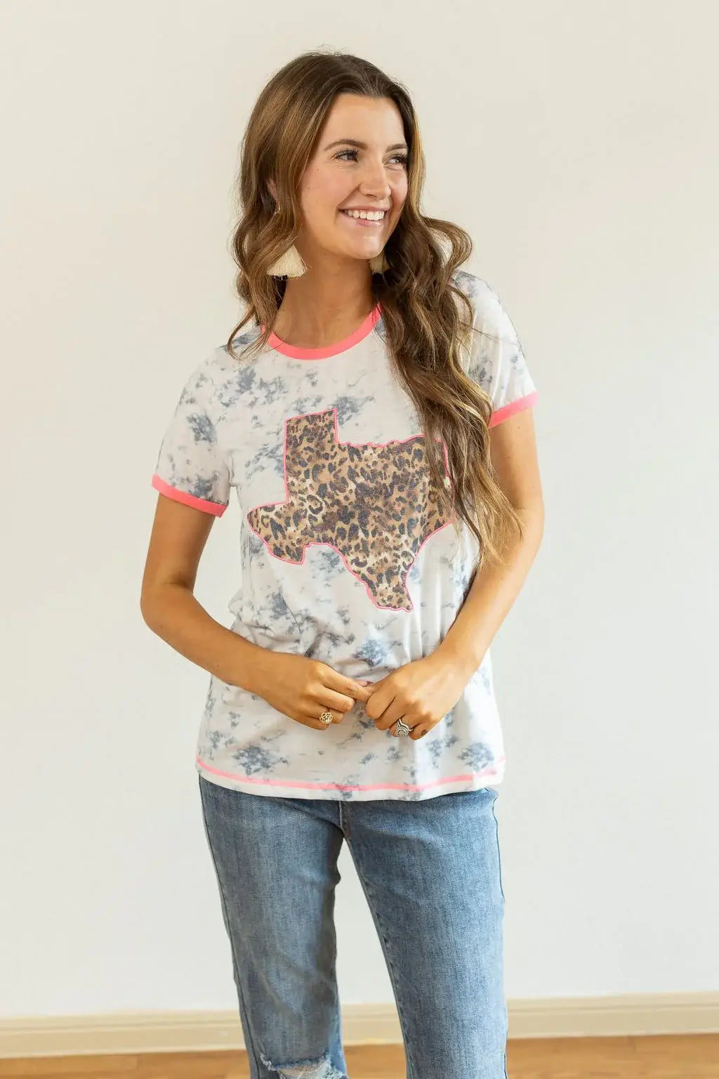 Leopard Texas on Marble & Pink Ringer Tee: White / Medium